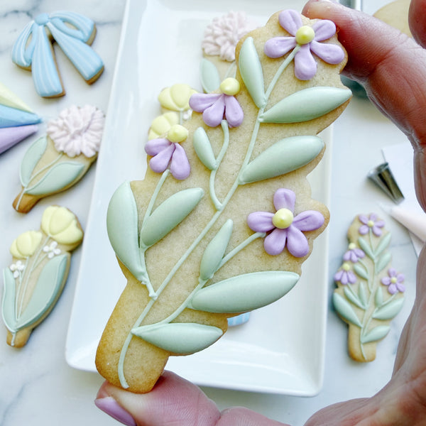 "BLOOM" Cookie Decorating w/Jennifer SUN May 31st 4:30-6:30pm