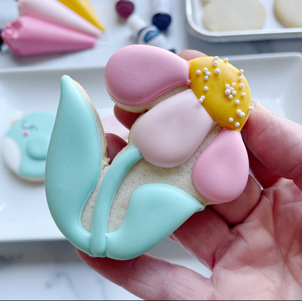 SPRINGTIME CUTIES! Cookies & Sip Mon. March 4th 6:30pm-8:30pm
